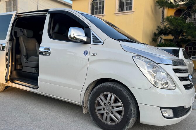 Punta Cana: Airport (PUJ) Shuttle To Uvero Alto - Airport to Uvero Alto: Why a Private Transfer Beats the Usual Shuffle