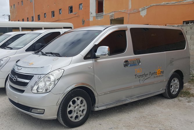 Punta Cana Airport to Uvero Alto Hotels > One Way - Key things to know before you go