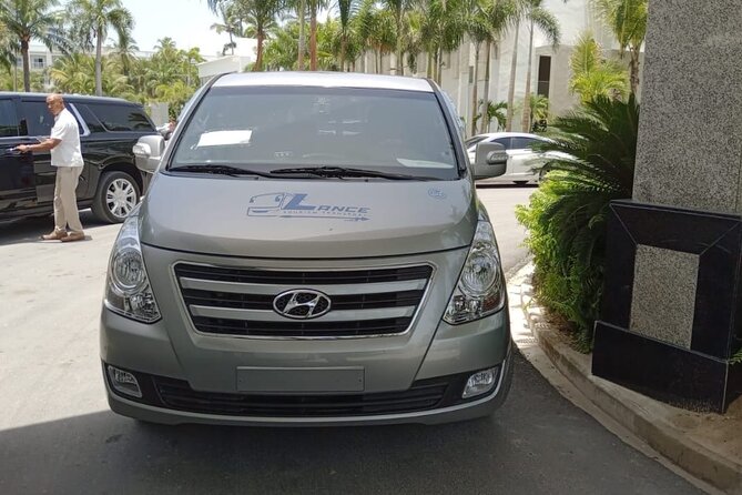 Punta Cana Airport Transfer ⟺ La Romana, Dominicus, Bayahibe - The service style: what you’ll likely appreciate on day one