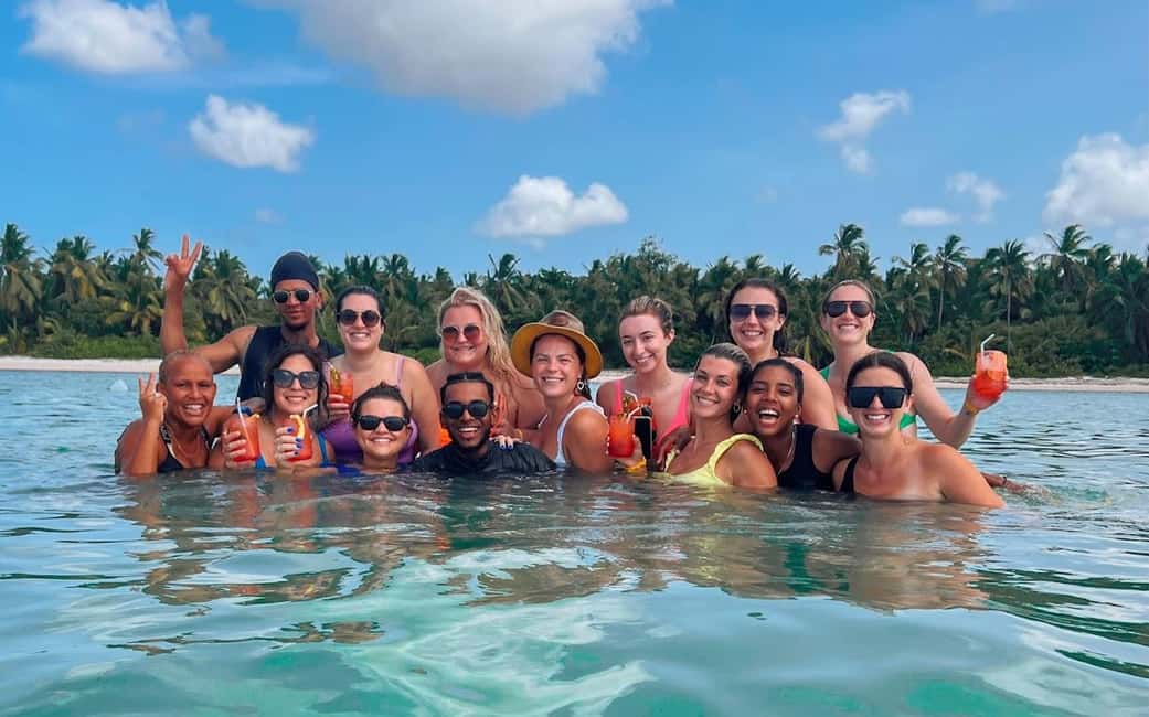Punta Cana: Booze Cruise with Snorkel and Natural Pool Stop - Guide Energy and Team Attention (When It Goes Right)