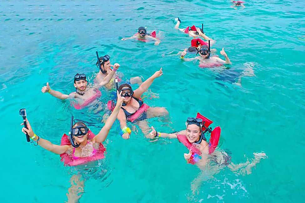 Punta Cana: Catamaran Boat Party with Unlimited Drinks - The 210 minutes on the water: music-first energy, not a long nature walk