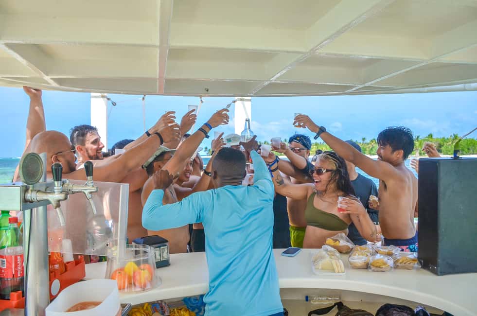 Punta Cana Catamaran Party Boat (Adults Only) - Who this Punta Cana party boat is best for