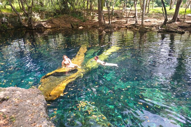 Punta Cana Cenote Hoyo Claro Hiking Tour + Juanillo Beach - Juanillo Beach in Cap Cana: Swim Time, Admission Included, and a Welcome Cocktail