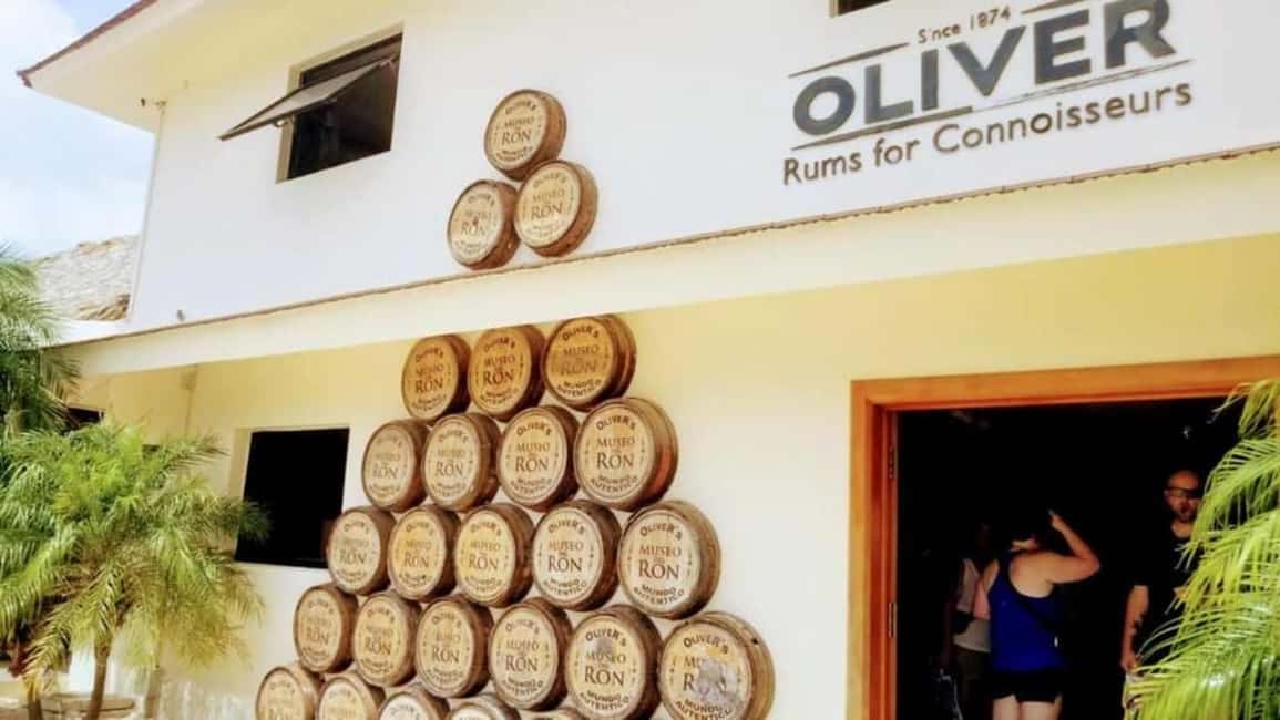 Punta Cana: Don Lucas Cigar, Chocolate, & Rum Tour - Don Lucas Cigar Factory: where the tour turns hands-on