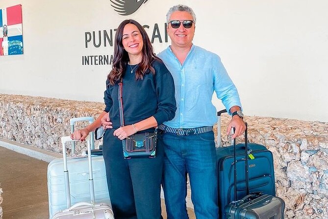 Punta Cana: Exclusive Luxury Transfer Airport to Your Hotel - Driver Quality in Reviews: Punctual, Friendly, and Useful