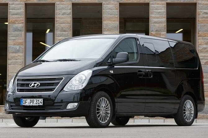 Punta Cana: Exclusive Luxury Transfer Airport to Your Hotel - Where You Meet Your Driver in Punta Cana International Airport