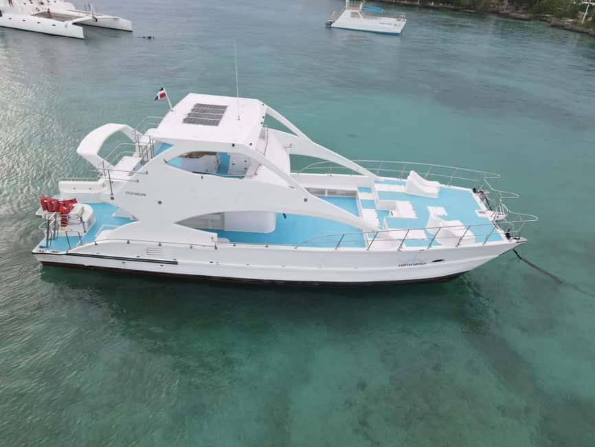 Punta Cana: Exclusive Private Catamaran Tour to Saona Island – VIP Service - Saona Island Time: Beach Relaxing Plus Island Lunch