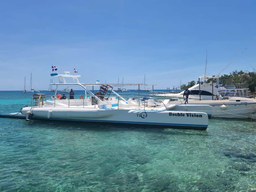 Punta Cana: Exclusive Private Catamaran Tour to Saona Island – VIP Service - Palmilla Natural Pool: The Middle-of-the-Sea Swim Stop