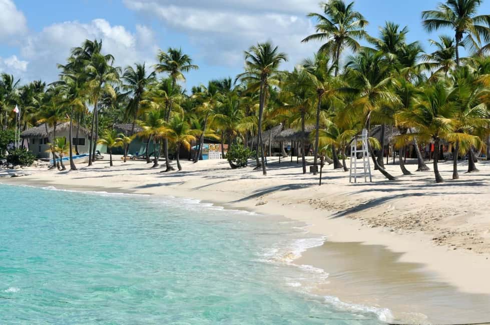 Punta Cana: Full Day Boat Trip to Catalina Island with Lunch - Catalina Wall Snorkeling: What You’re Really Paying For