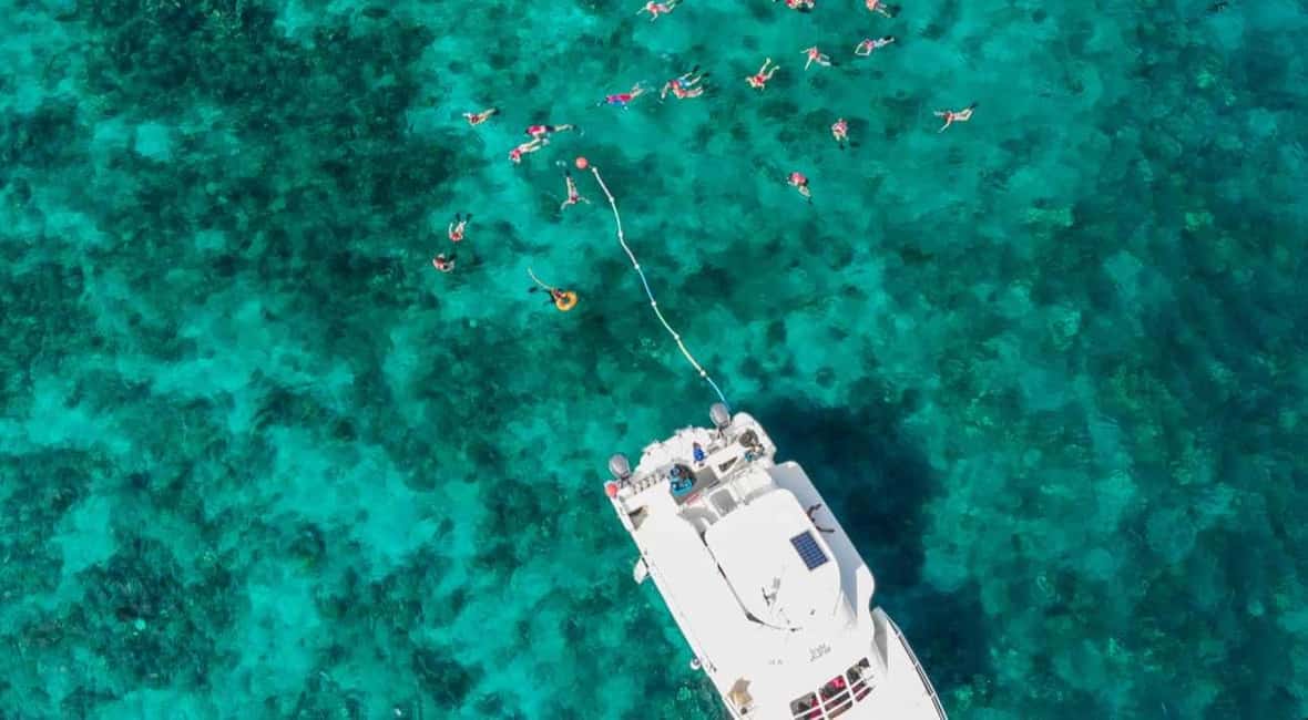 Punta Cana: Full-Day Snorkeling Tour to Catalina Island - Drinks, Snorkel Gear, and the Equipment Reality