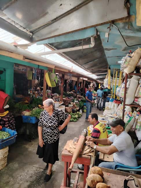 Punta Cana: Higuey City Tour - Visit the Basilica Cathedral - Higuey Market Stop: Local Life, Not a Souvenir Mall