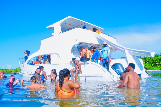 Punta Cana Hip Hop Party Boat with Snorkeling & Unlimited Drinks - Getting started at Jellyfish Restaurant: meeting on the beach and boarding