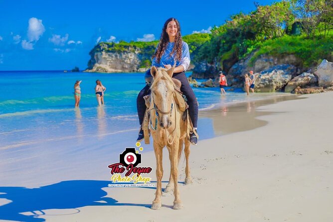 Punta Cana Horseback Riding Adventure with Exclusive Visits - Domitai Park and Taína Cave: where the scenery turns into a story
