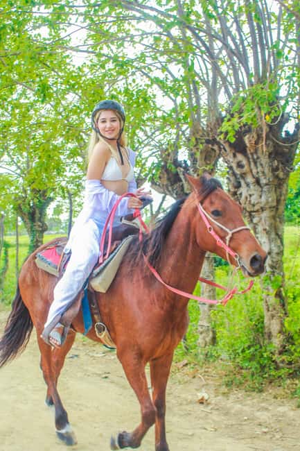 Punta Cana Horseback riding & Sunset + beach + free pick-up - Why this Playa Macao horseback tour feels special