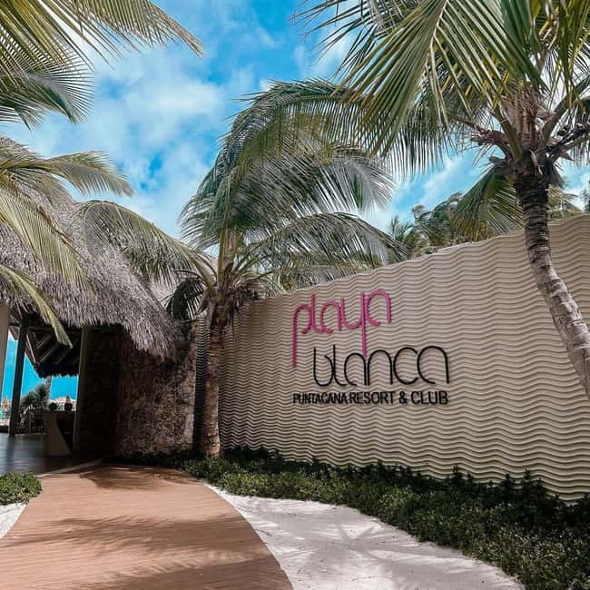 Punta Cana Luxury Snorkel & Beach Club Day at Playa Blanca - Why Playa Blanca Feels Like a Saner Day in Punta Cana