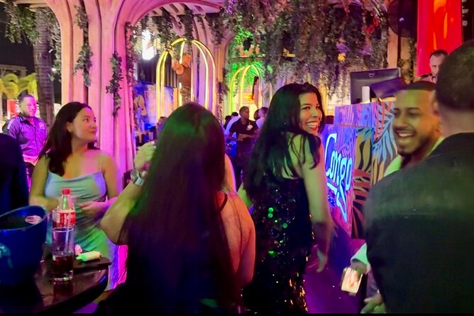 Punta Cana Nightlife Tour: Bars and Clubs in Downtown - Stop 1: Rumba Night Tour and the welcome drink setup
