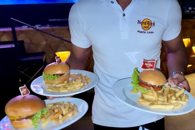 Punta Cana Nightlife Tour: Bars and Clubs in Downtown - Stop 2: Hard Rock Cafe Punta Cana for burger + rock memorabilia