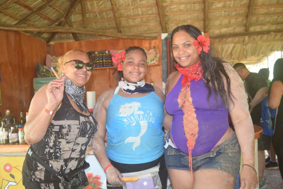 Punta Cana Off-Road 4x4 ATV: Beach,Cave Dip & Mamajuana Shot - Private vs small group: getting the most attention