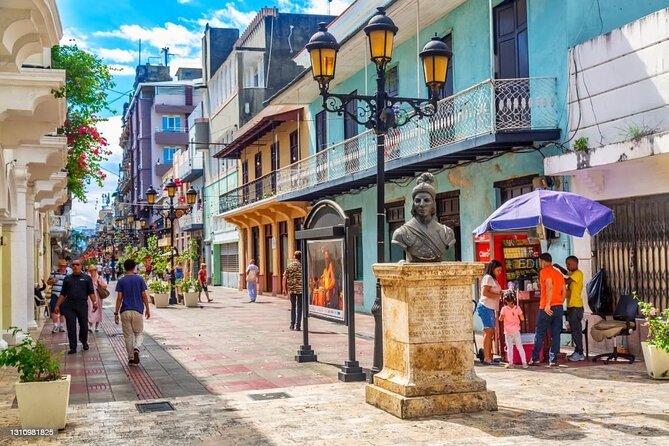 Punta Cana Panoramic Tour of The City of Santo Domingo - Parque Colón and the royal-house museums: what the route gets right