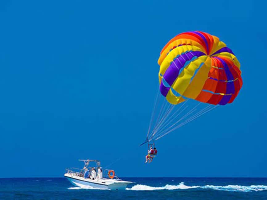 Punta Cana: Parasaling Adventure on the beach - Speedboat to Takeoff: What Happens Right Before You Fly