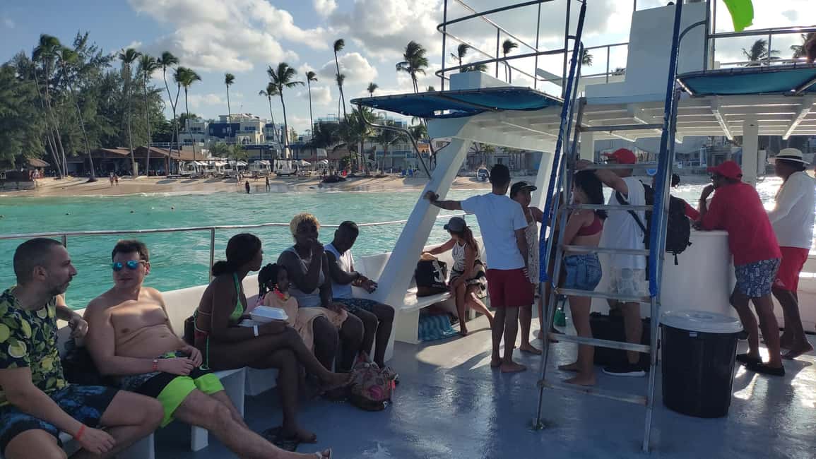 Punta Cana: Party Boat and Snorkeling Adventure - Snorkeling at the reef: 30 minutes that hits the sweet spot