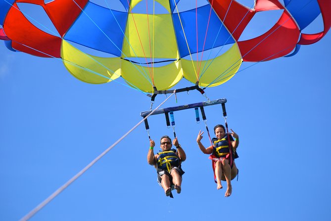 Punta Cana Party Cruise with Snorkeling, Hooka Diving and Parasailing - Parasailing Over Bávaro: The Big View, Plus the Waiting Game