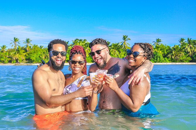 Punta Cana Private Boat (Medium Groups) - Group Size, Boat Capacity, and the Medium-Group Sweet Spot