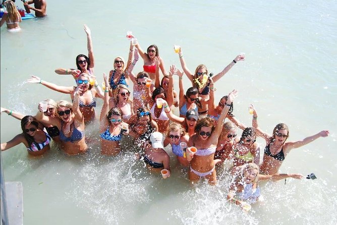 Punta Cana Private Booze Cruise with Open Bar (10+ People) - Open Bar Details: What You Get When the Drinks Are Actually Included