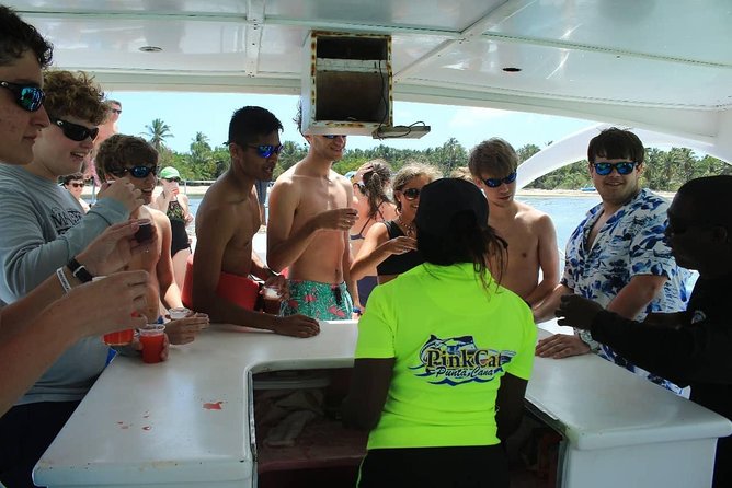 Punta Cana Private Booze Cruise with Open Bar (10+ People) - Price, Group Size, and When $800 Makes Real Sense