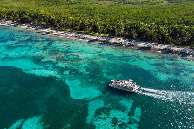 Punta Cana Private Catamaran with Snorkeling, Lunch & Open Bar - Price and value: is $695 per group a good deal?