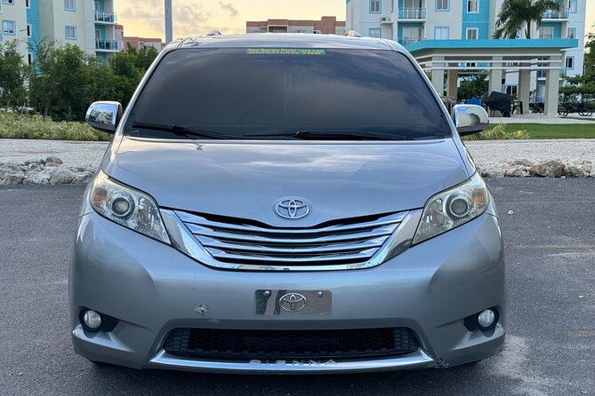 Punta Cana Private Transfer Ariport VIP Service - Drivers Who Keep It Friendly and On Track