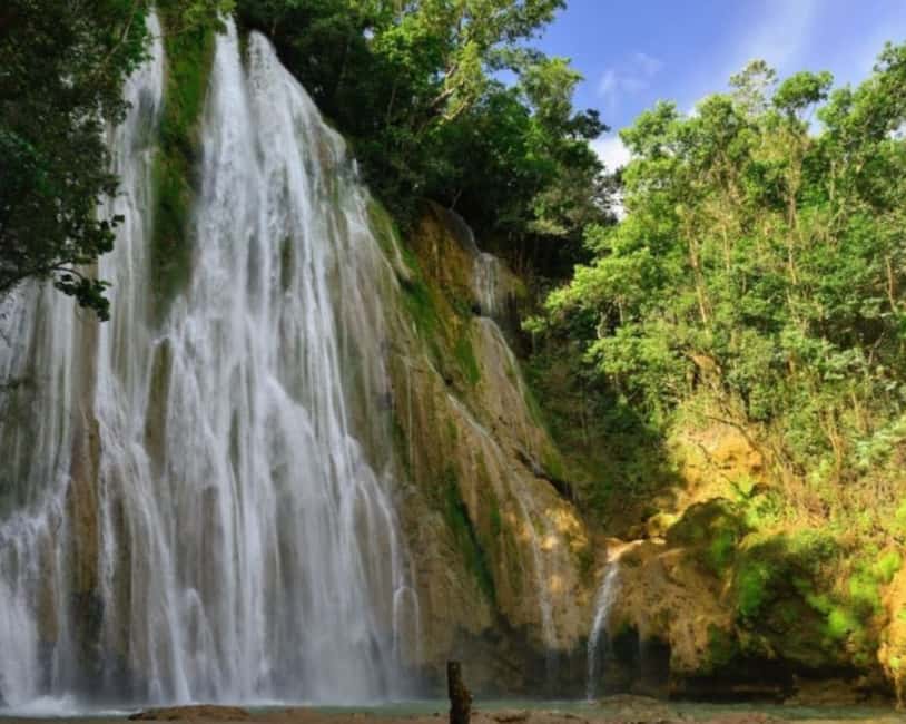 Punta Cana: Samana Bay Full-Day Experience - Cayo Levantado Beach: use it for swimming, shade, and a slow reset