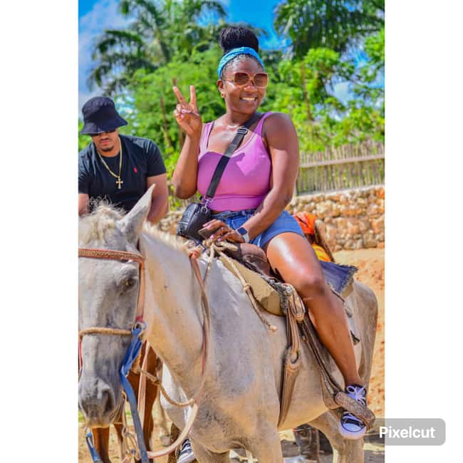 Punta Cana: Samaná Cayo Levantado & El Limón Waterfall Tour - Guides and communication: clarity makes the day smoother