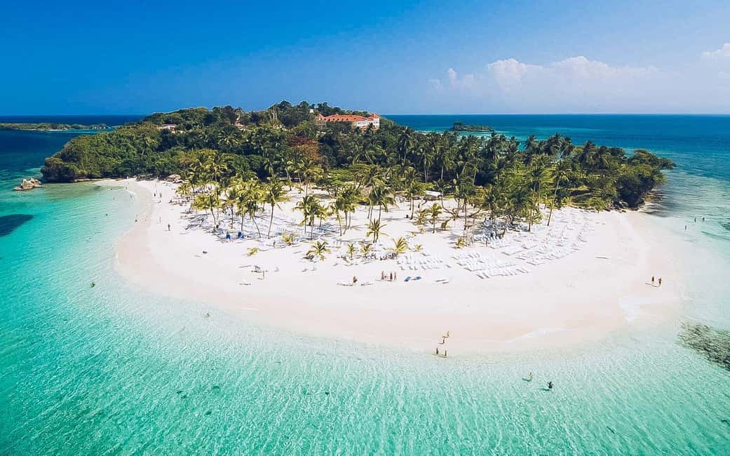 Punta Cana: Samaná Whale Watching and El Limón Day Tour - Practical Tips That Make This Day Smoother