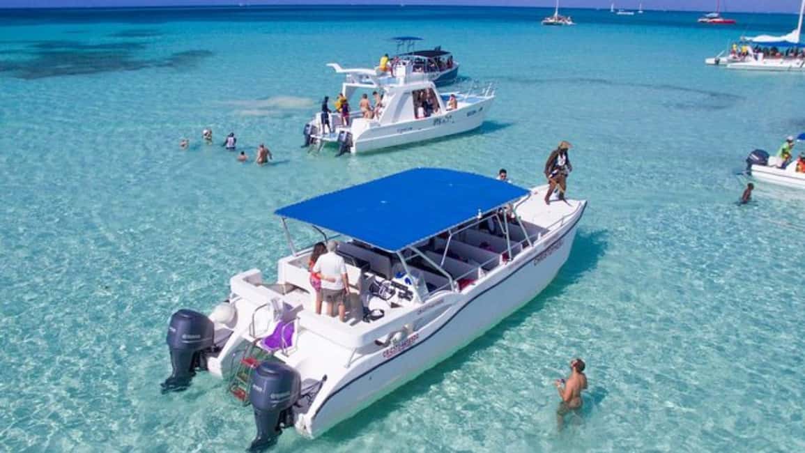 Punta Cana: Saona Islan Full Day With Catamaran and buffet - What to watch out for: matching your ticket to your boat expectations