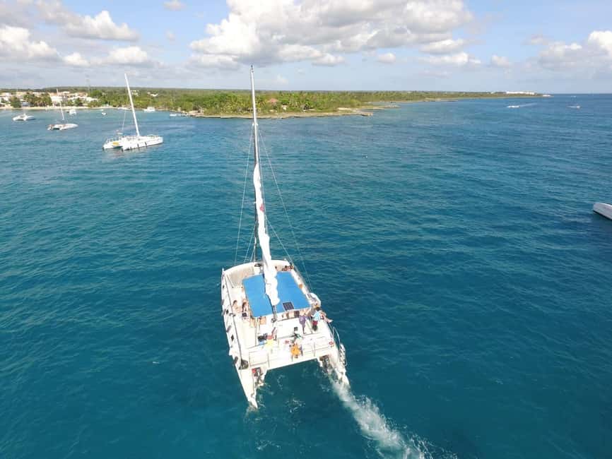 Punta Cana: Saona Island Catamaran Tour & Buffet Lunch - The La Altagracia break and the La Romana province guidance