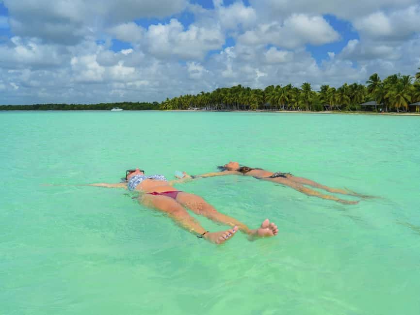 Punta Cana: Saona Island Day Trip with Blue Lagoon & Lunch - Timing, crowds, and the biggest practical risk