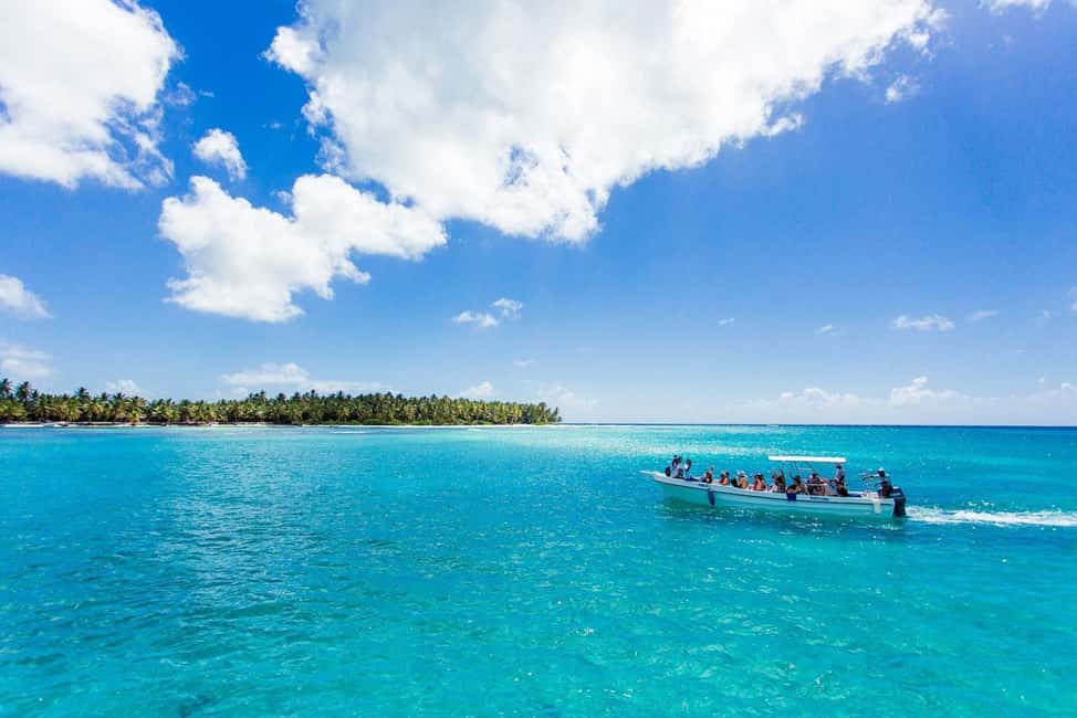 Punta Cana: Saona Island Full-Day Open Bar, Lunch & Transfer - Lunch and Open Bar: Where the Real Value Comes From