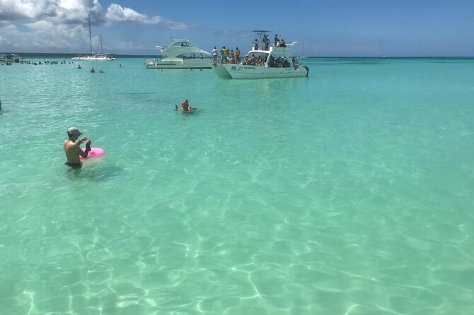 Punta Cana: Saône Island in Catamaran, Small Groups, With Food - On the Catamaran to Saône Island: Latin Music and Group Energy
