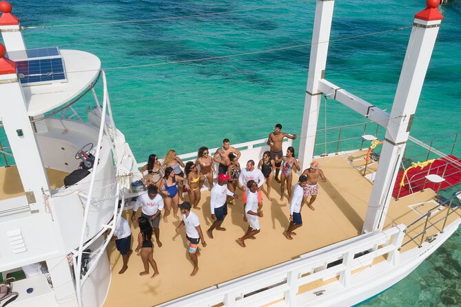 Punta Cana Slide Boat (Medium Group) - Price and Group Size Math (Including the Extra-Passenger Reality)