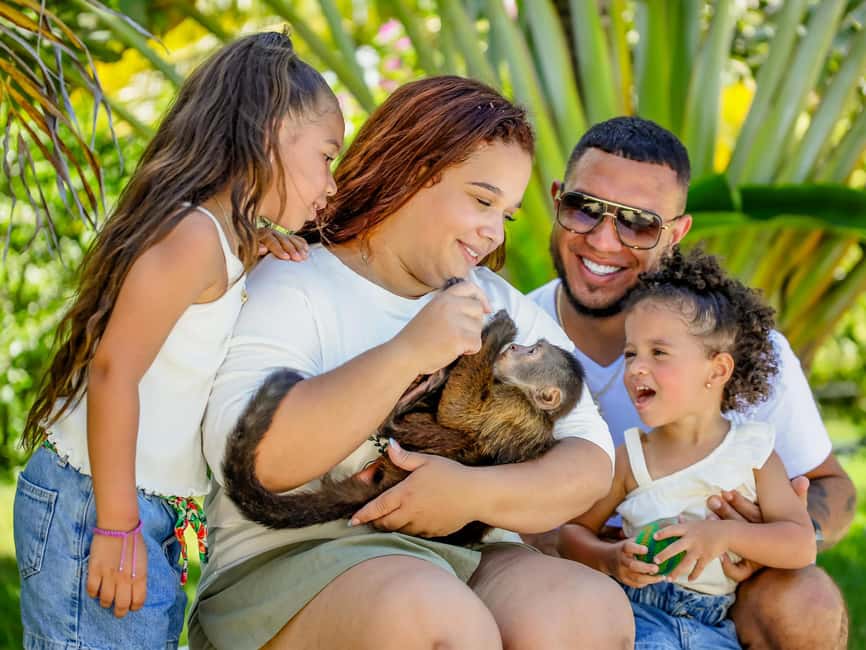 Punta Cana: Tour Monkey Adventure With Hotel Pick Up - The photo and video part: fun add-on or money trap?