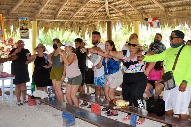 Punta Cana: Ultimate Dune Buggy Experience in Macao Beach Caves - Vehicle condition and guide quality: the range you should anticipate