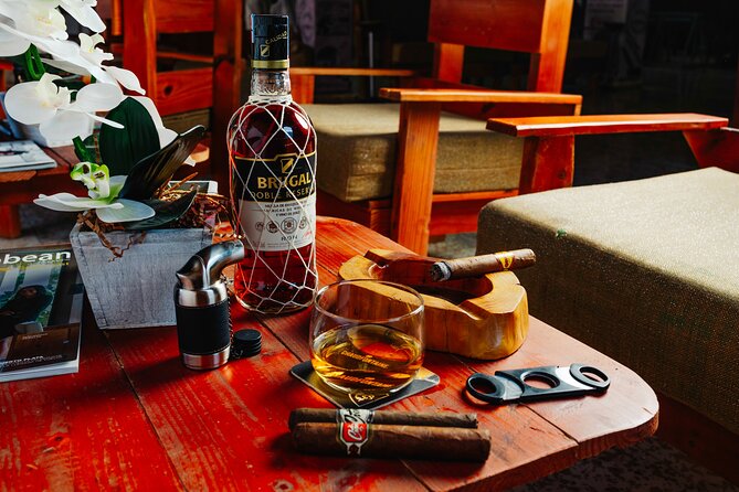 Roll your Own Cigar in Puerto Plata - Cutting, Lighting, and the Torcedor Tips You Can Use