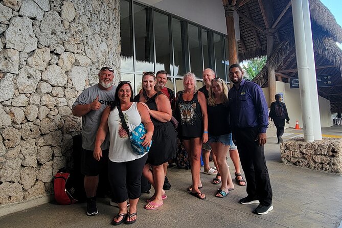 Round-Trip from Punta cana airport to Uvero Alto Hotels - Communication that reduces airport stress (email, WhatsApp, and 24/7 support)