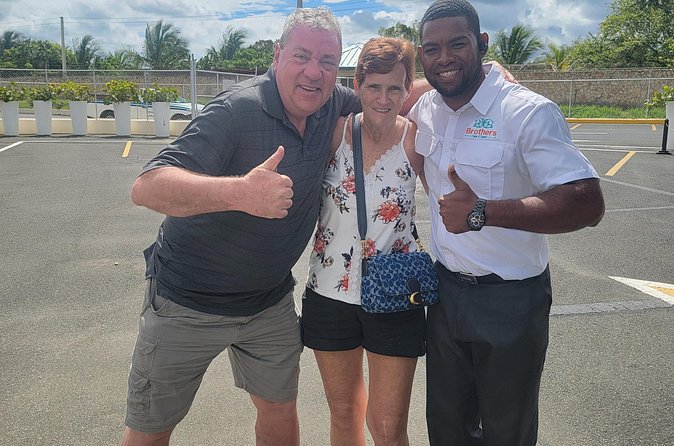 Round-Trip from Punta cana airport to Uvero Alto Hotels - Price and value: $115 per group up to 7