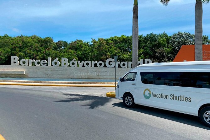 Round Trip Punta Cana Airport Shuttle - How the Punta Cana name-sign pickup keeps you from wandering