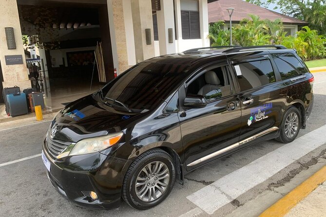 Roundtrip private transfer from punta cana airport to bavaro area - What’s included on board: water, beer, soda, and why it helps