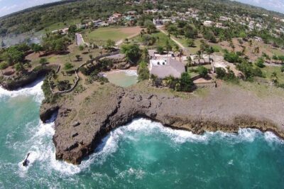 Safari discovery to Boca De Yuma – Nature, Discovery And History Of A Population - Dominicus coffee factory: roasting you can watch, plus shopping at better prices