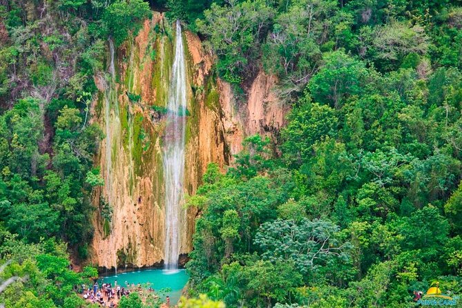 Samaná Whale Watching, waterfall & Cayo Levantado Adventure - El Limón Waterfall: When the Photos Don’t Tell the Whole Story
