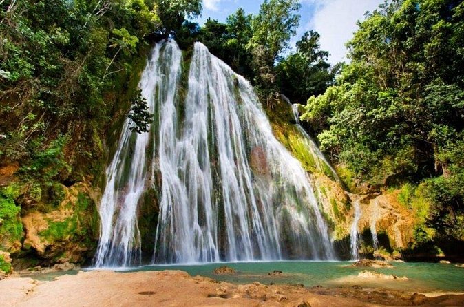 Samana+Baracardi Island Tour And Lemon Jump From PUJ - Bacardi Island: lunch, beach swim, and that easy end-of-day vibe